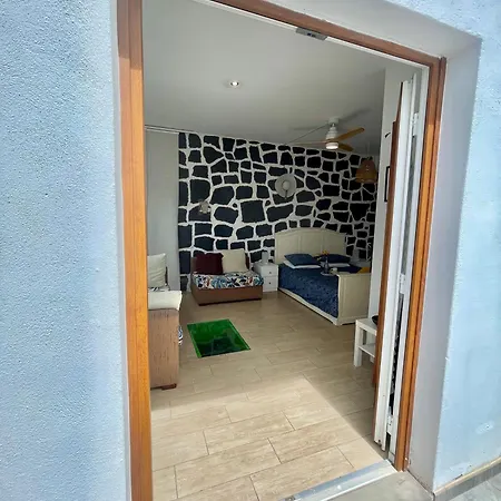 شقة Loft La Cueva De Pajaros *