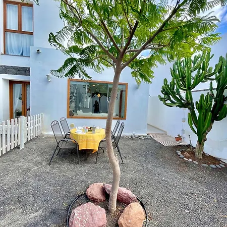 شقة Loft La Cueva De Pajaros بلايا بلانكا